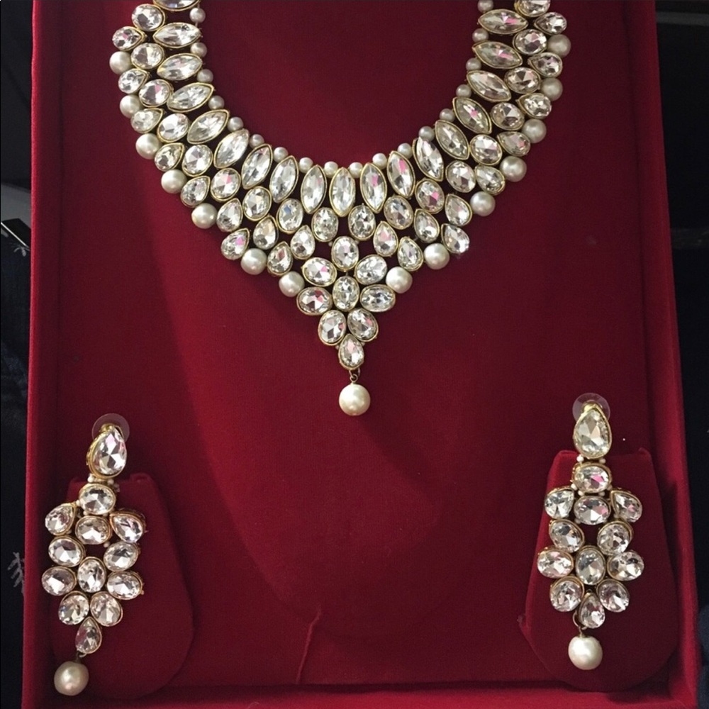 Necklace and earrings